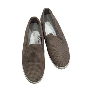 Brown Slip-On Women’s Shoes